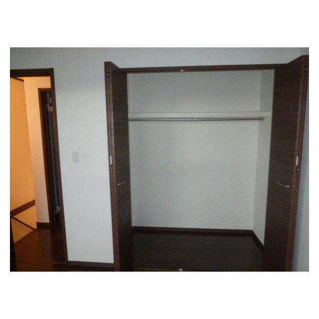 収納　※同建物、別号室の写真です。