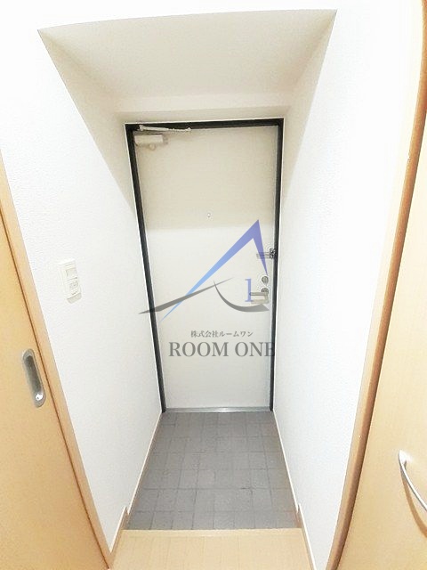 玄関　玄関です。