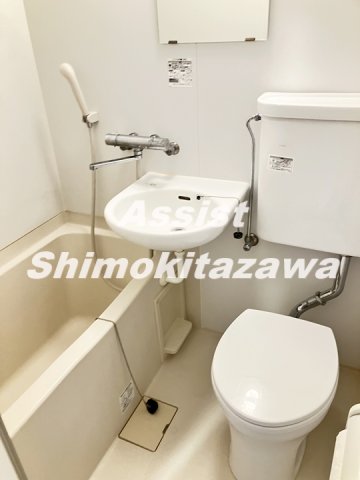 バス・シャワールーム
