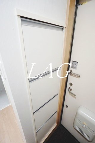 玄関　玄関です。