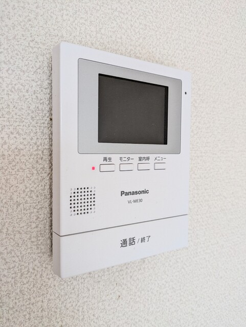 セキュリティ　★★モニター付きインターホンで室内にいながら来客対応が出来ま