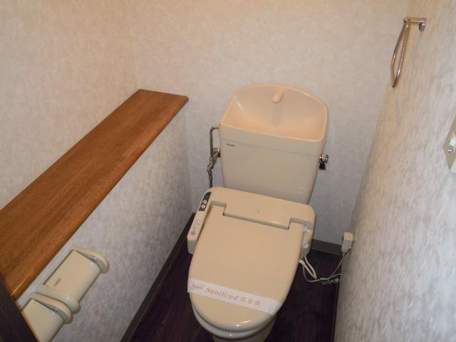 トイレ　シャワー付トイレ（イメージ）