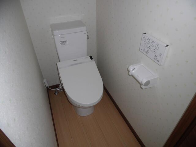 トイレ　他号室　同施工参考写真