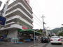 スーパー　トーホーストア旗塚店（スーパー）まで529m