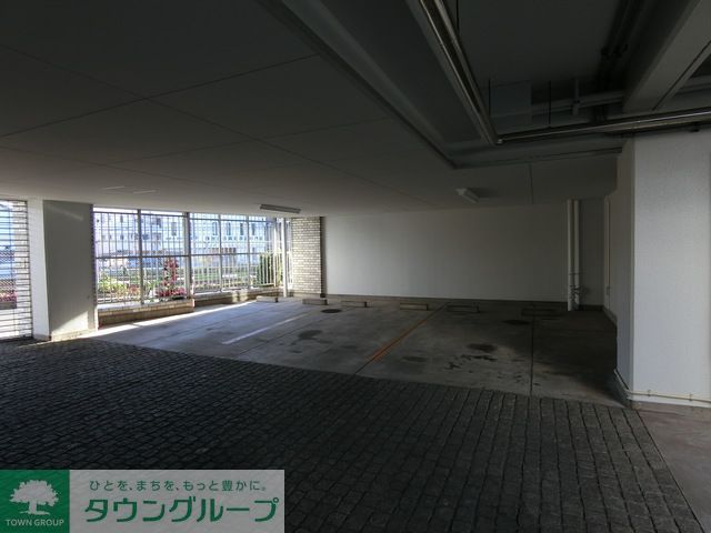 駐車場　2018年12月撮影