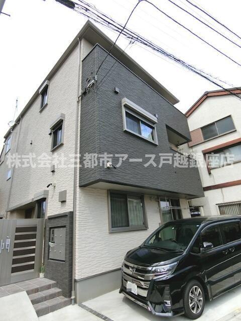 建物外観　ラ・メゾン・ド・セレニテ