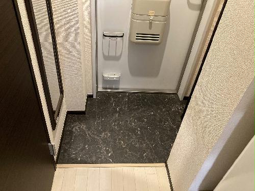 クレイノルミエール蕨の玄関写真