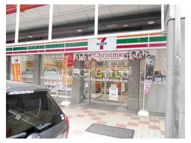 コンビニ　セブンイレブン日本橋３丁目店（コンビニ）まで52m