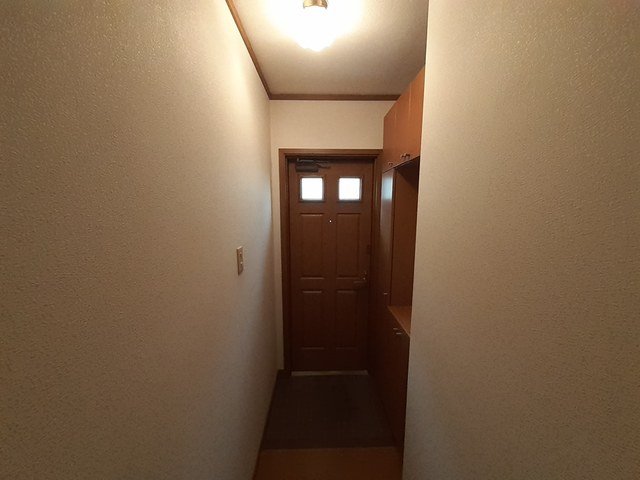 玄関　落ち着いた玄関です