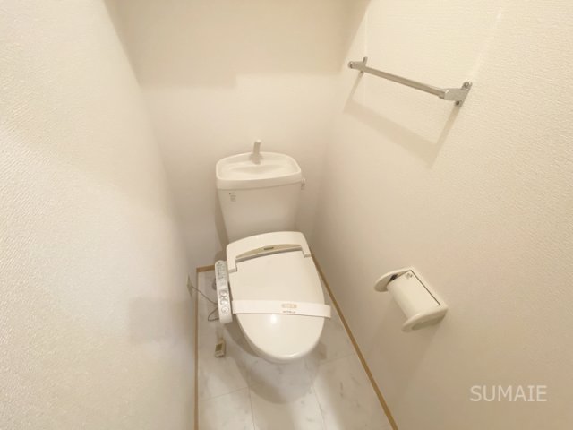 トイレ　洗浄便座付きのトイレ！