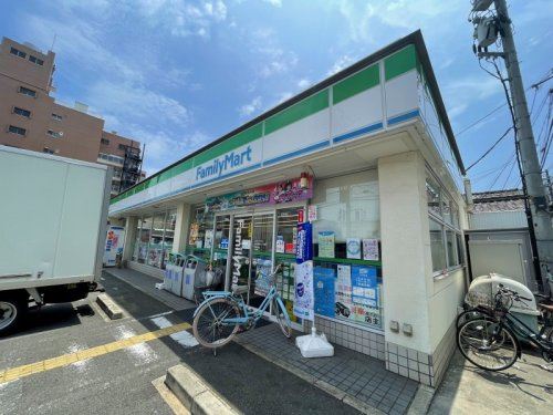 コンビニ　ファミリーマート 東大阪足代北一丁目店（コンビニ）まで206m