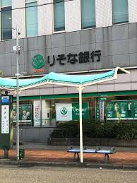 銀行　りそな銀行 布施口支店（銀行）まで201m