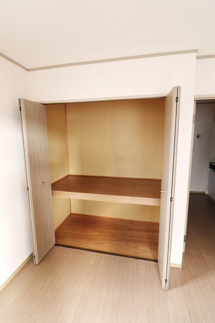 収納　同物件別部屋写真