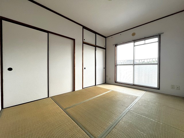 その他部屋・スペース　北側洋室6帖(同タイプの他の部屋の写真です)