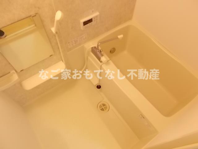 バス・シャワールーム　※写真は別号室