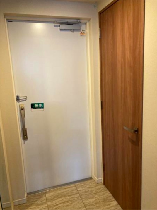 玄関　※別タイプ別部屋の参考写真になります。