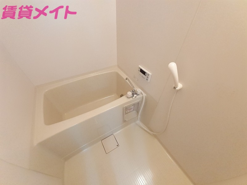 バス・シャワールーム　反転タイプ参考写真