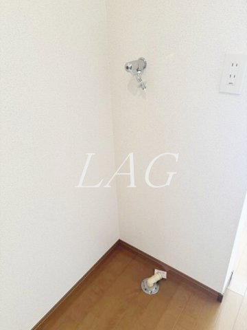 その他設備　室内洗濯置き場です。