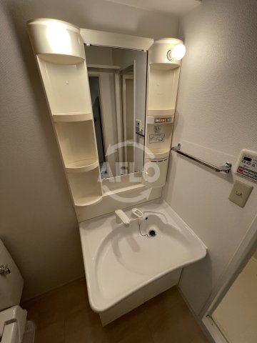 洗面設備　フィオレ立売堀　独立洗面台