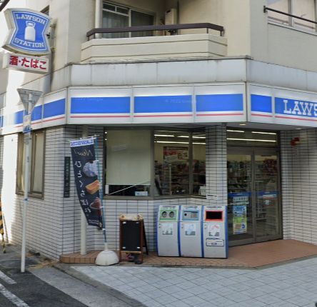 コンビニ　ローソン 京町堀三丁目店（コンビニ）まで790m