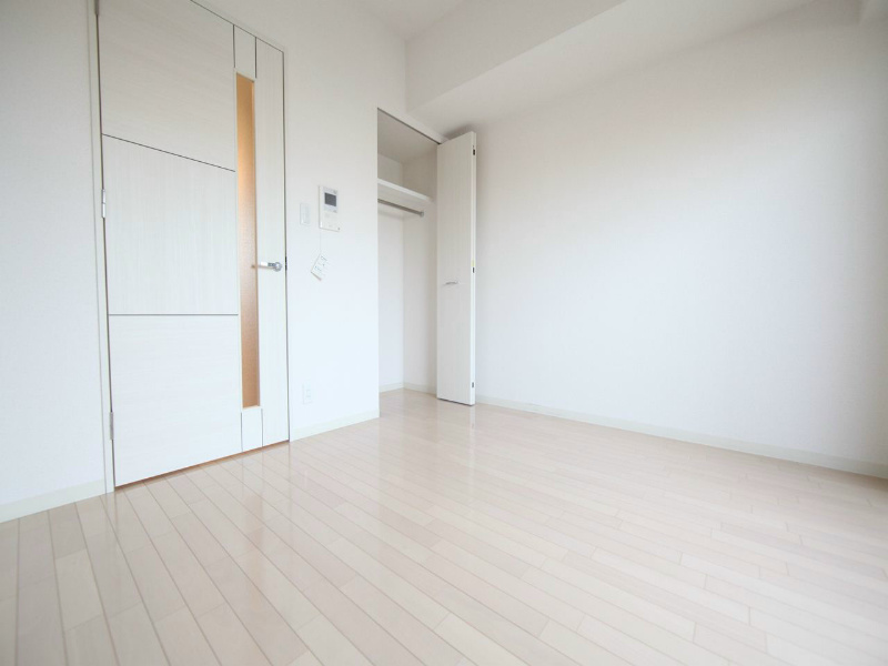 その他部屋・スペース　洋室6帖　クローゼット付（収納充実してます）