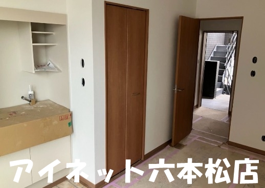 居室・リビング　広々としていいですね。
