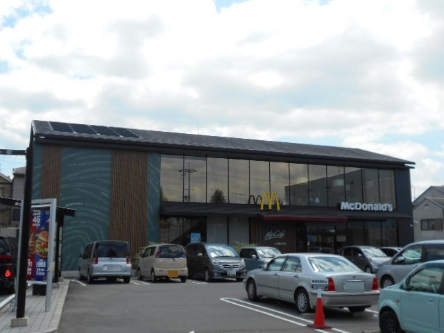 飲食店　マクドナルド 金閣寺店（飲食店）まで2327m