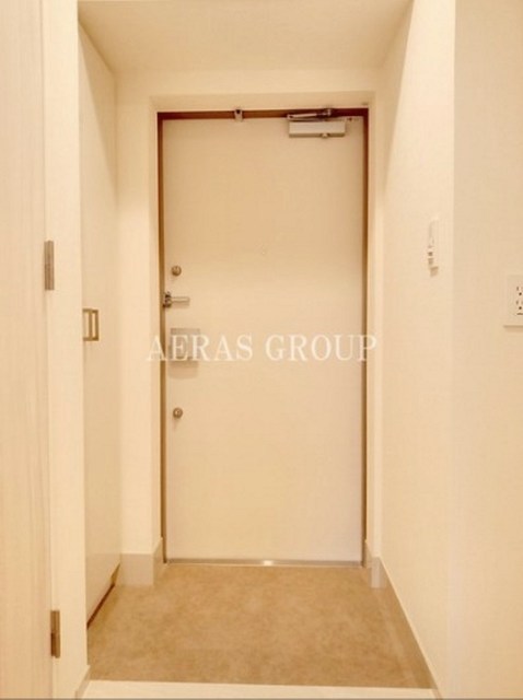 玄関　参考写真　同物件別部屋