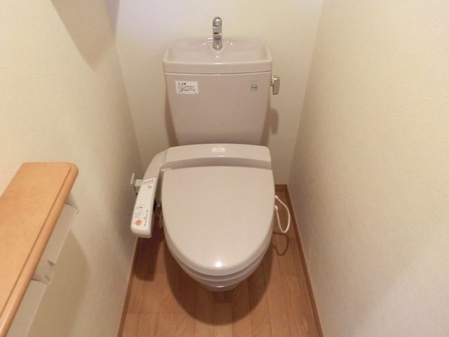 トイレ　★ウォシュレット完備★