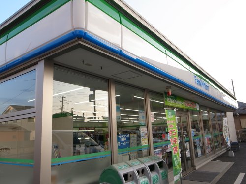 コンビニ　ファミリーマート 市原白金町店（コンビニ）まで404m