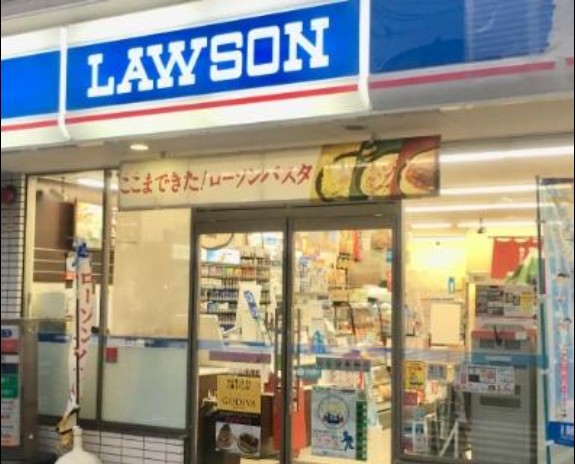 コンビニ　ローソン 前野町六丁目店（コンビニ）まで462m
