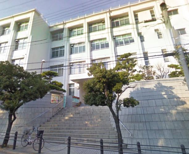 小学校　大阪市立　真田山小学校（小学校）まで1588m