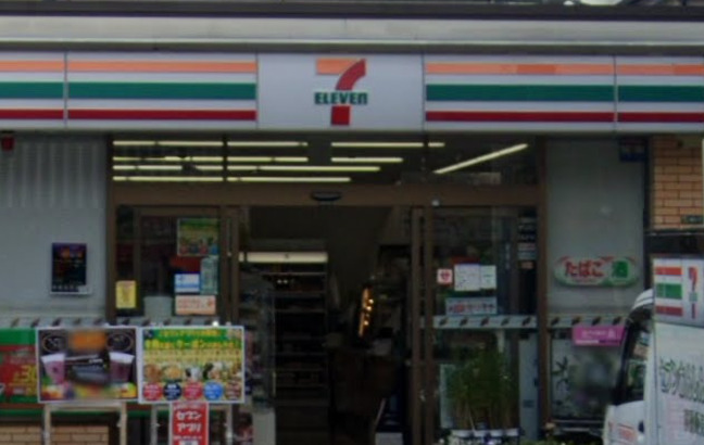 コンビニ　セブンイレブン 世田谷駒留通店（コンビニ）まで126m