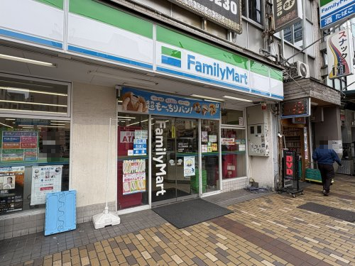 コンビニ　ファミリーマート サンズ長者町店（コンビニ）まで190m