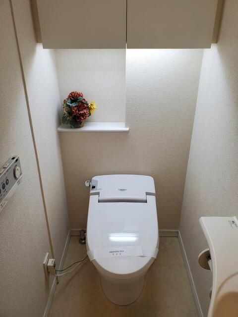 トイレ　シンプルで使いやすいトイレです