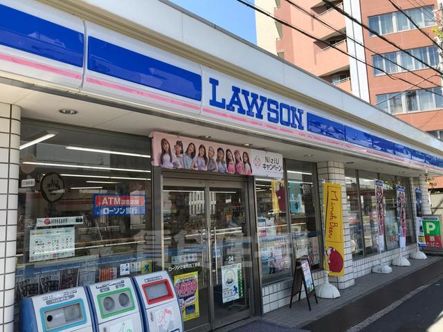 コンビニ　ローソン　江坂町四丁目店（コンビニ）まで349m