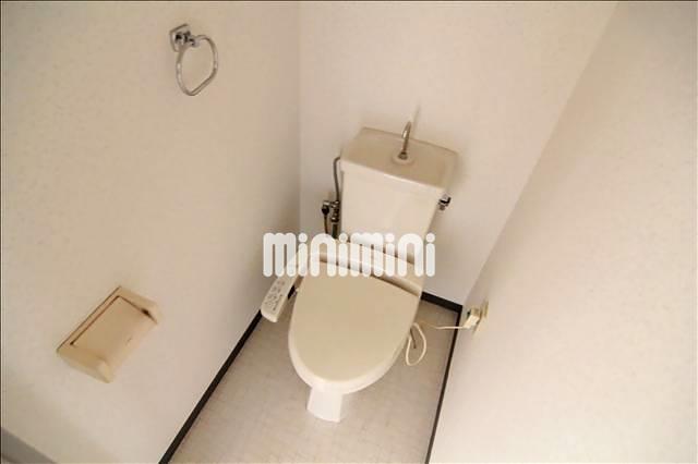 トイレ　清潔感あるトイレです