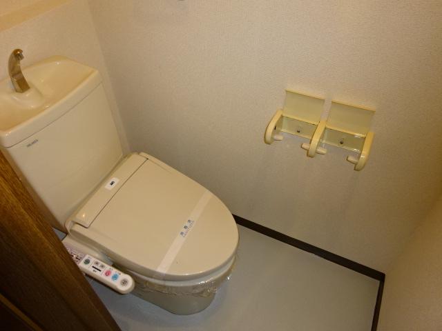 トイレ　シャワー付トイレ