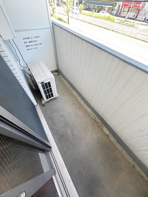 バルコニー　別部屋同仕様タイプ