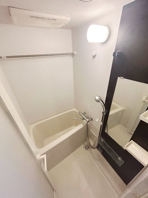 バス・シャワールーム　別部屋同仕様タイプ