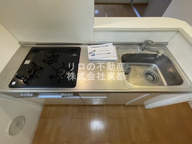 キッチン　お料理好きには嬉しいグリル付システムキッチン設置済み♪