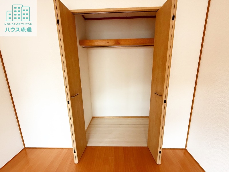 収納　※別号室の写真になります。