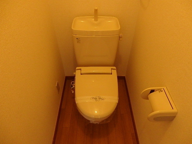 シエル荒井I番館のトイレ写真