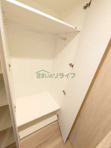 収納　パークアクシス三番町