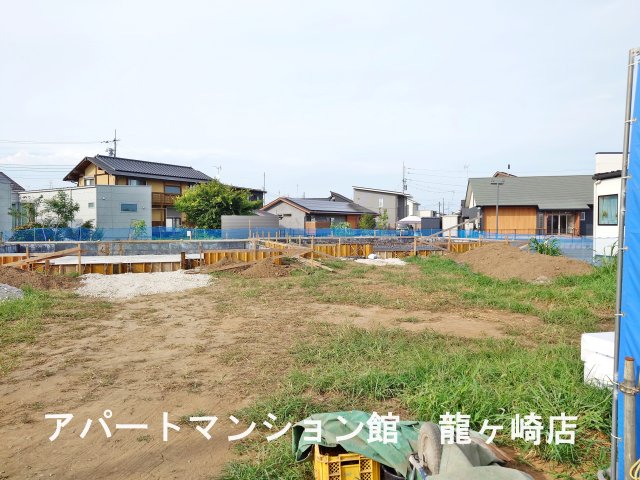 建物外観　建築中