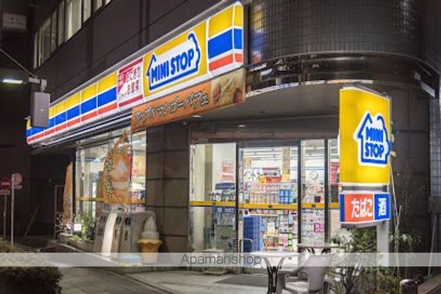 東京メトロ日比谷線 茅場町駅 徒歩8分 13階建 築21年の周辺写真
