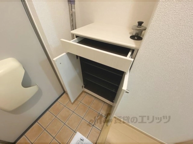 収納　下駄箱