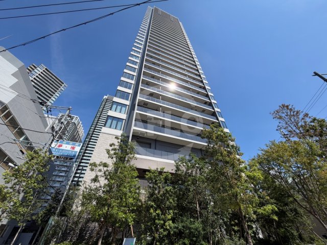 建物外観　ザ・パークハウス大阪梅田タワー　外観