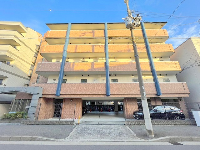 1DK Mansion in Yodogawa-ku, Osaka