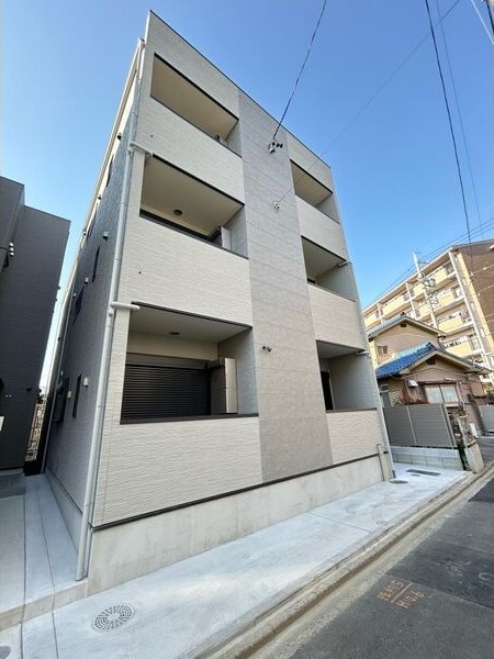 建物外観　落ち着いた雰囲気の外観です